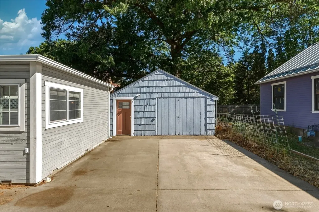 49 S Clinton Street Walla Walla WA 99362
