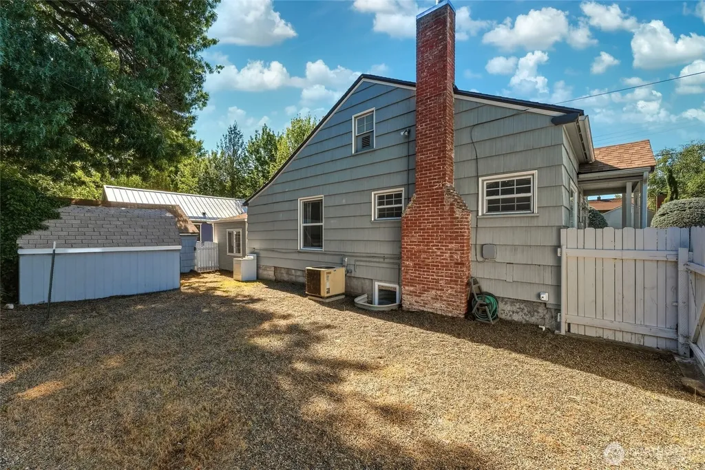 49 S Clinton Street Walla Walla WA 99362