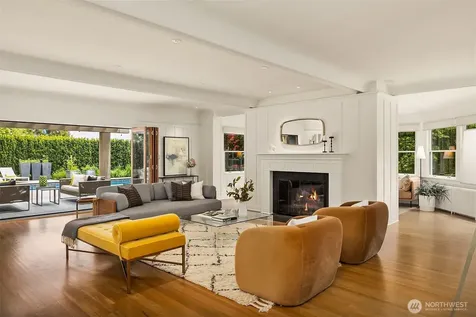1520 38th Avenue E Seattle WA 98112