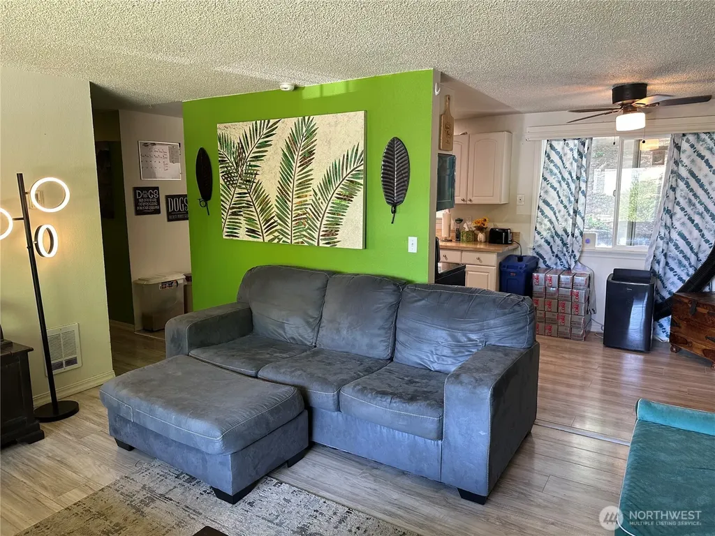 705 Grandview Avenue Shelton WA 98584
