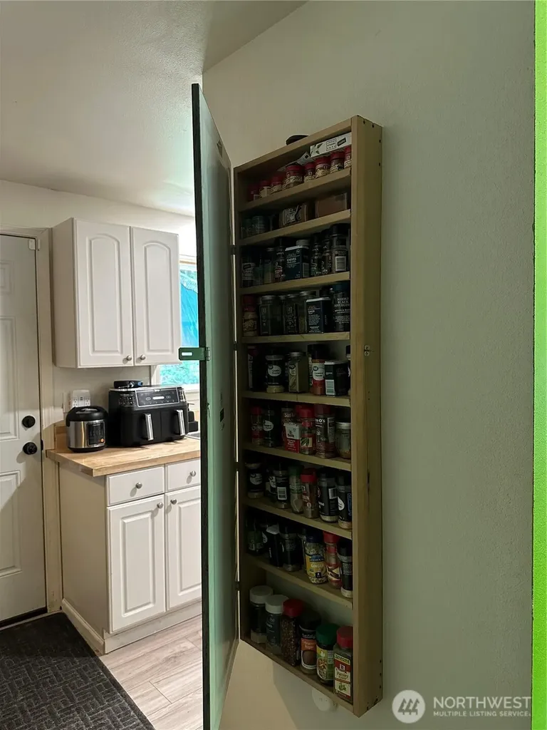 705 Grandview Avenue Shelton WA 98584