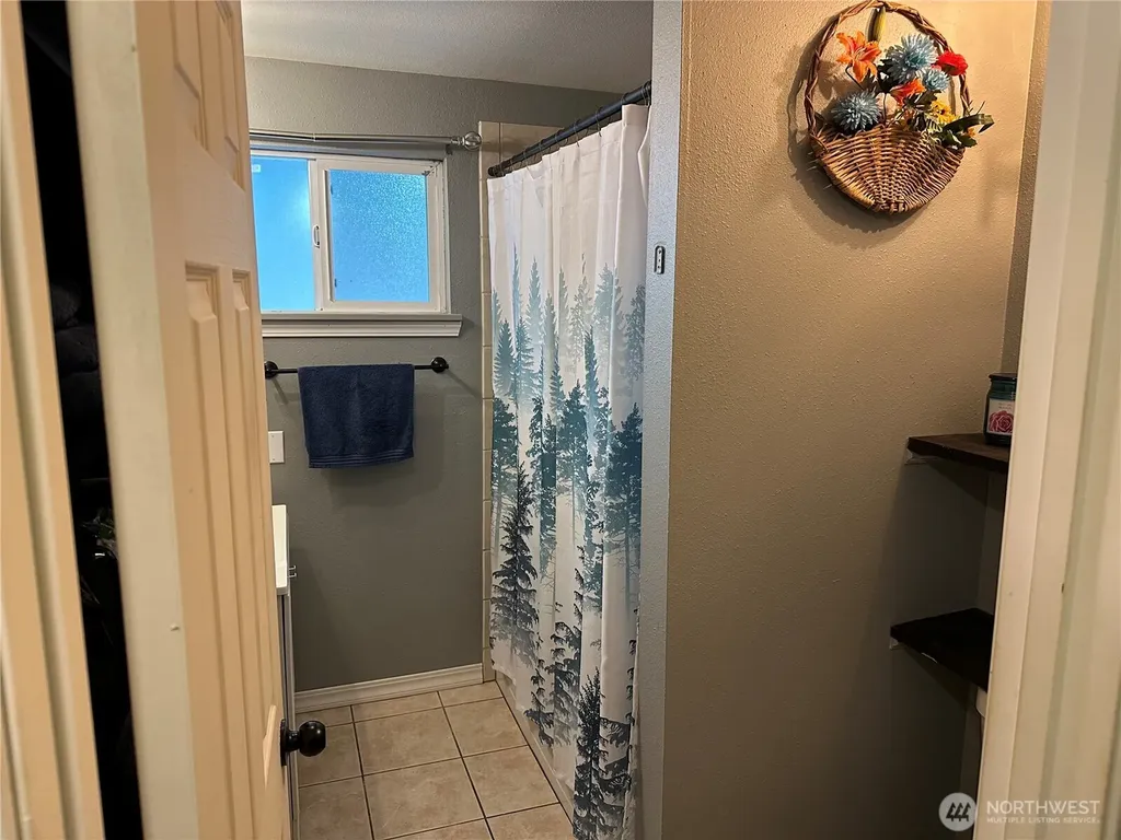 705 Grandview Avenue Shelton WA 98584