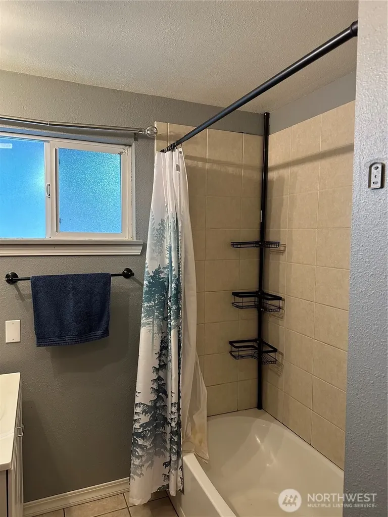 705 Grandview Avenue Shelton WA 98584