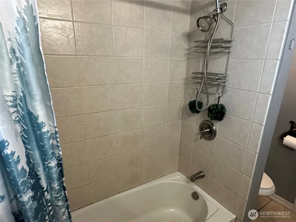 705 Grandview Avenue Shelton WA 98584