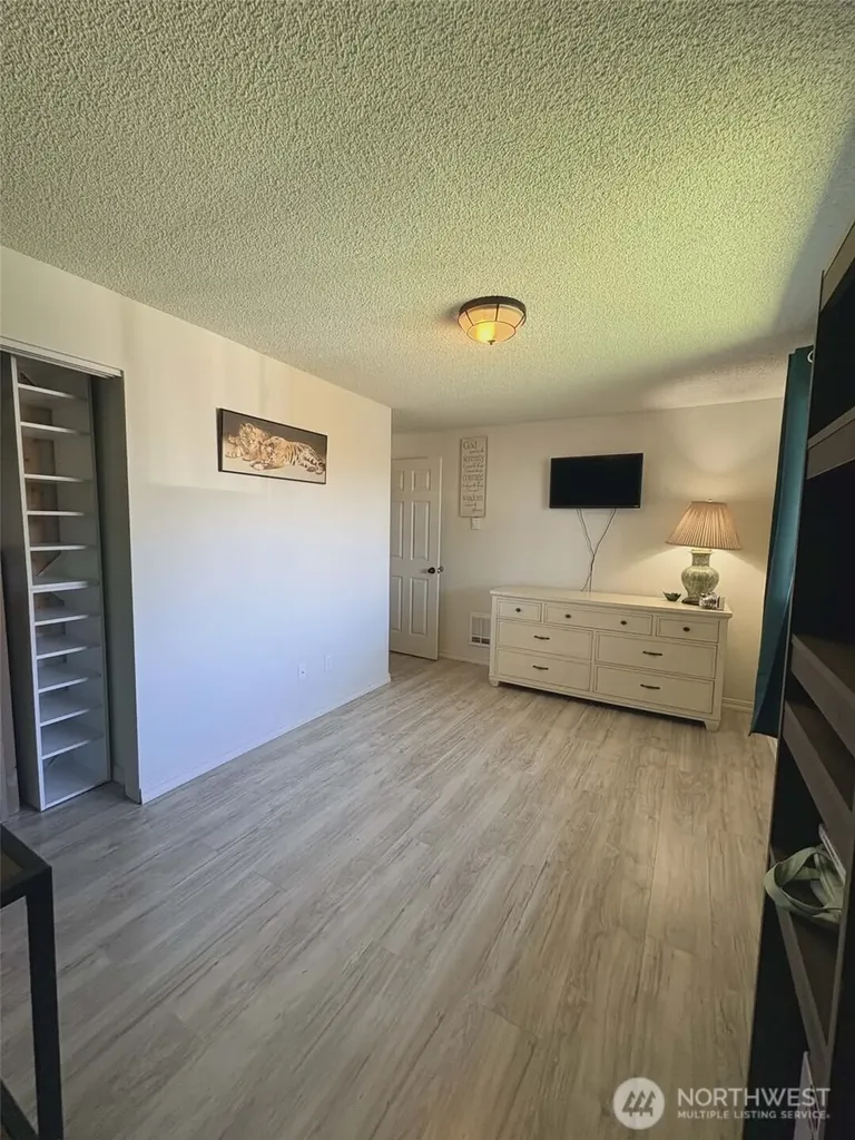 705 Grandview Avenue Shelton WA 98584