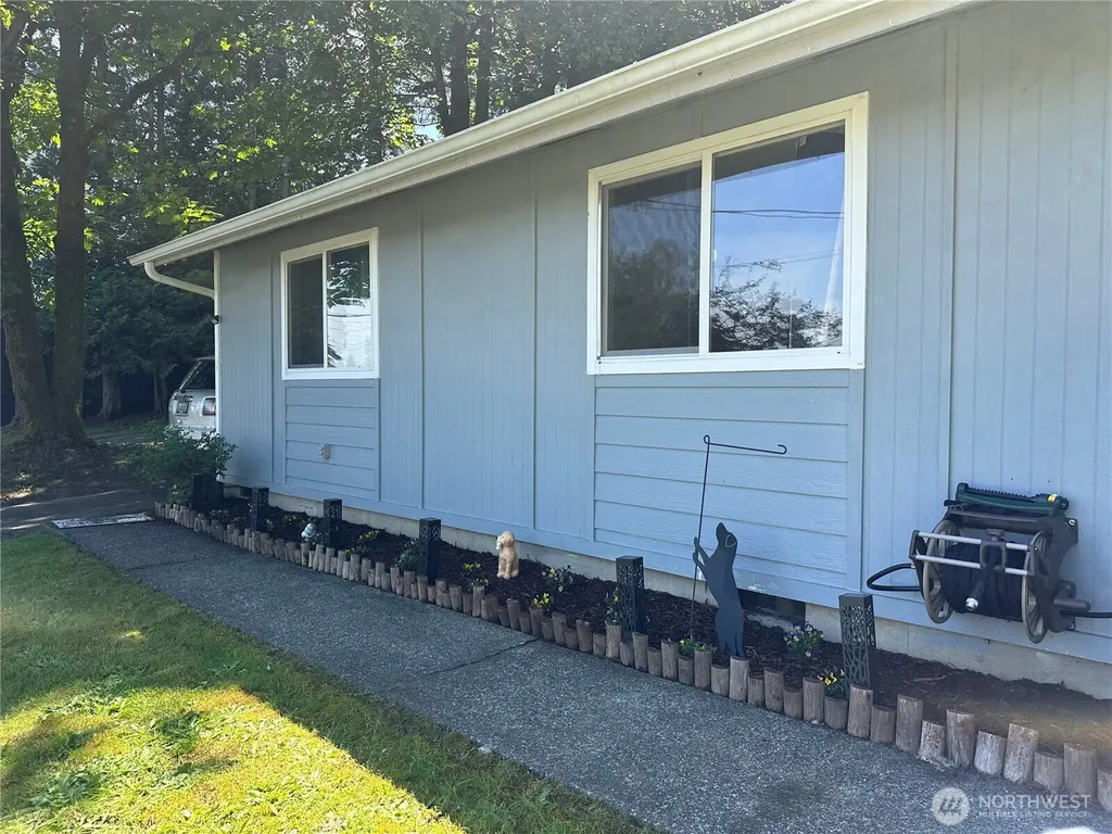 705 Grandview Avenue Shelton WA 98584