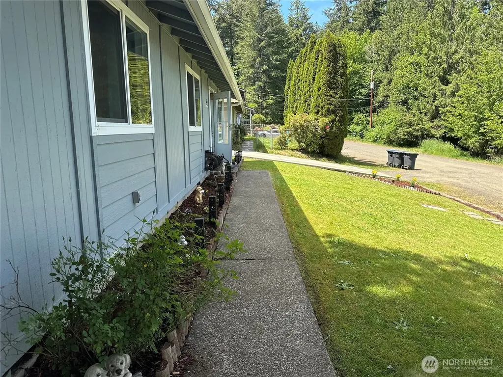 705 Grandview Avenue Shelton WA 98584