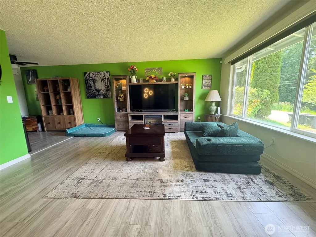 705 Grandview Avenue Shelton WA 98584