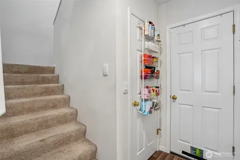 3723 NE 6th Street Renton WA 98056