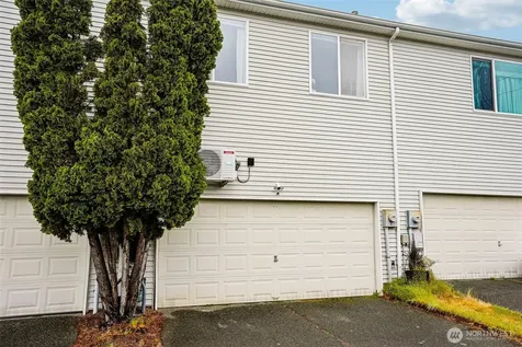 3723 NE 6th Street Renton WA 98056
