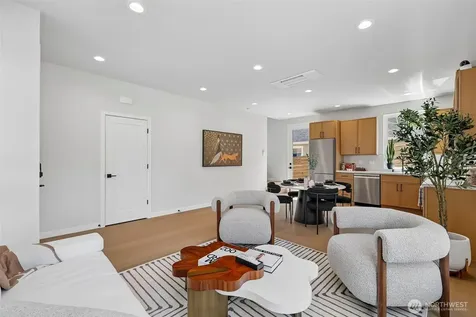 7324 7th Place SW Seattle WA 98106