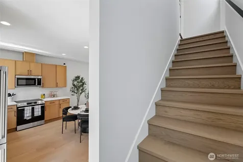7324 7th Place SW Seattle WA 98106