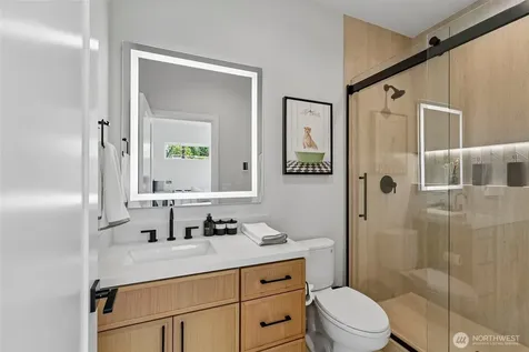 7324 7th Place SW Seattle WA 98106