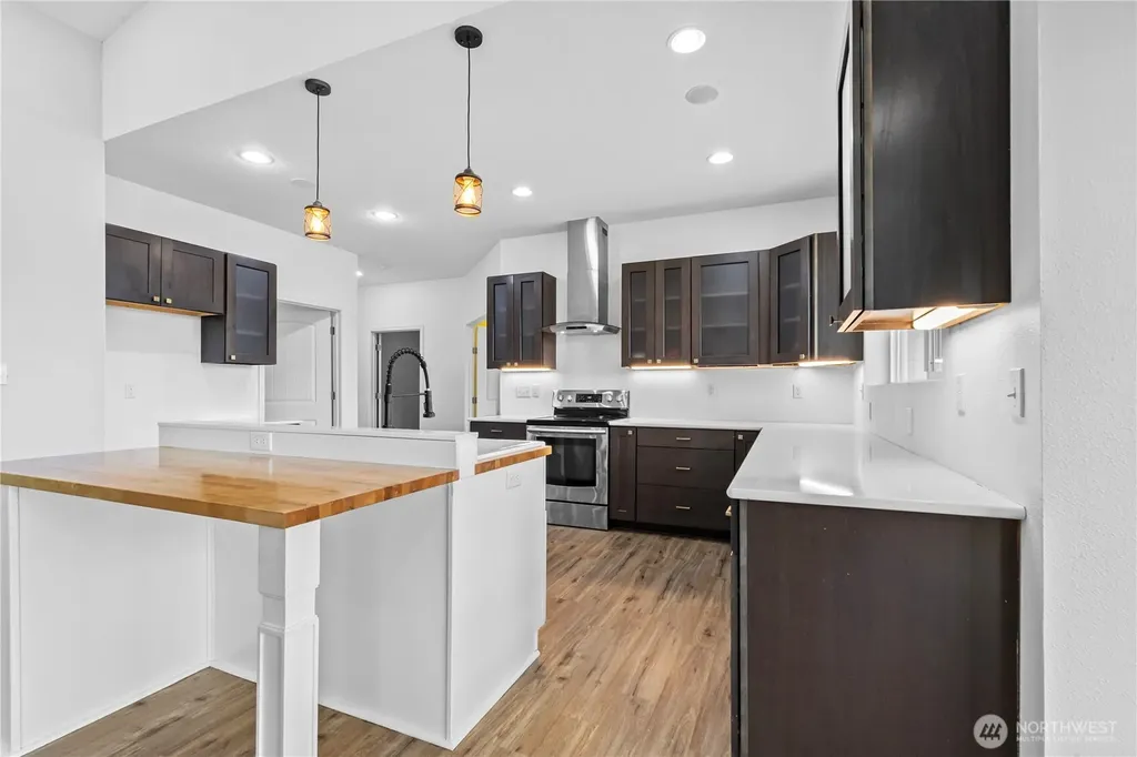 249 Flatt Road Kelso WA 98626