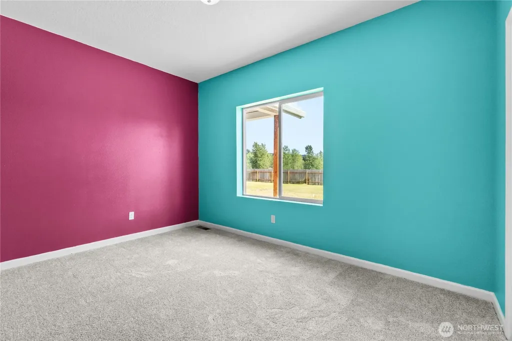 249 Flatt Road Kelso WA 98626