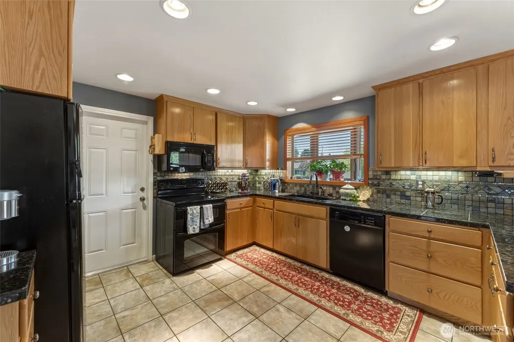 1933 Scarpelli Street Walla Walla WA 99362
