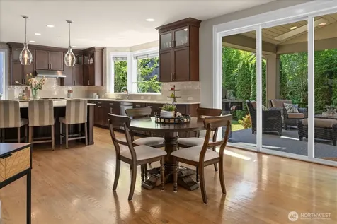 21355 NE 2nd Court Sammamish WA 98074
