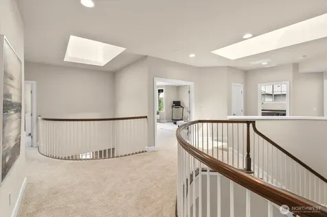 21355 NE 2nd Court Sammamish WA 98074