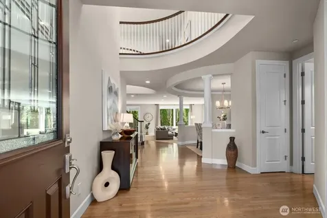 21355 NE 2nd Court Sammamish WA 98074