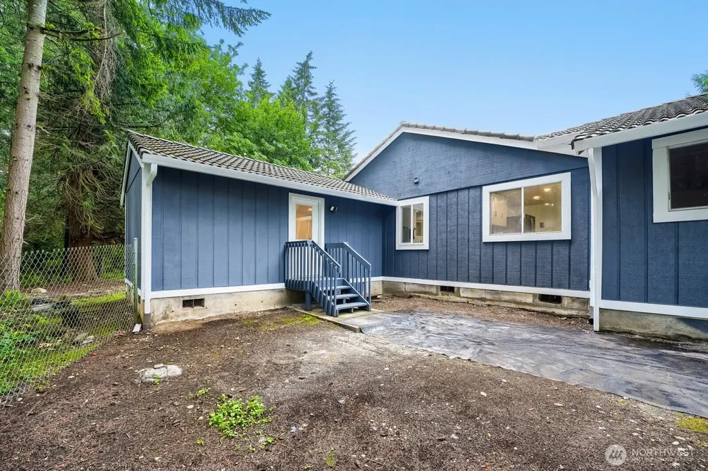 3929 Hoffman Court SE Olympia WA 98501