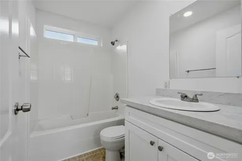 12730 15th Ave W Everett WA 98204