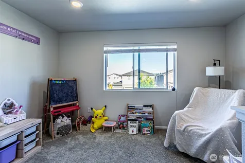 19904 135th Avenue E Graham WA 98338