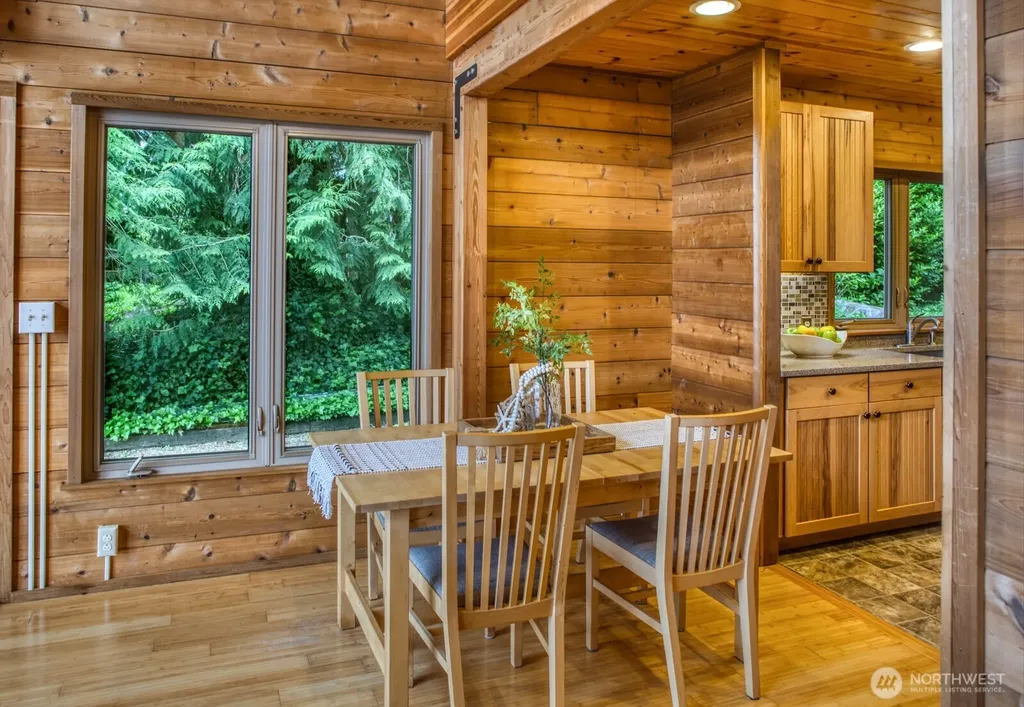 6069 Watauga Beach Drive E Port Orchard WA 98366