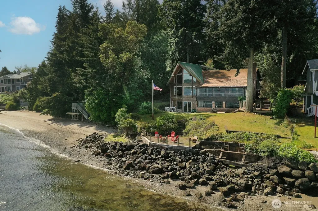 6069 Watauga Beach Drive E Port Orchard WA 98366