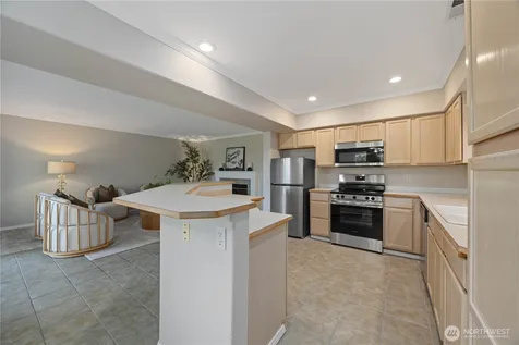 2307 W Woodin Avenue Chelan WA 98816