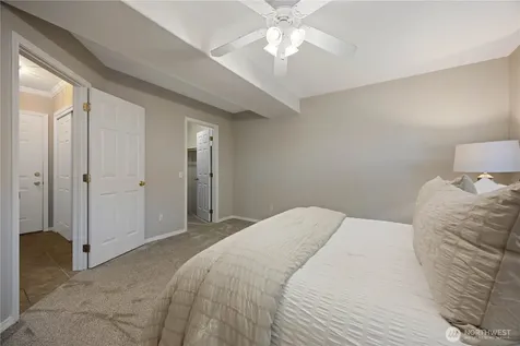 2307 W Woodin Avenue Chelan WA 98816