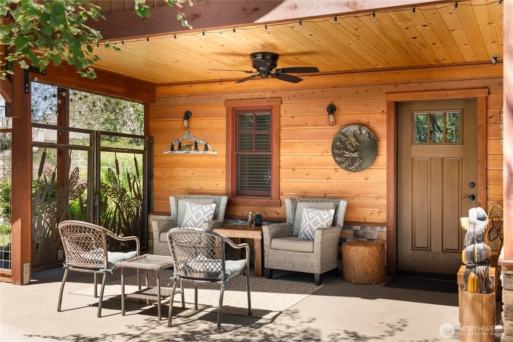 130 Sundown Road Winthrop WA 98862
