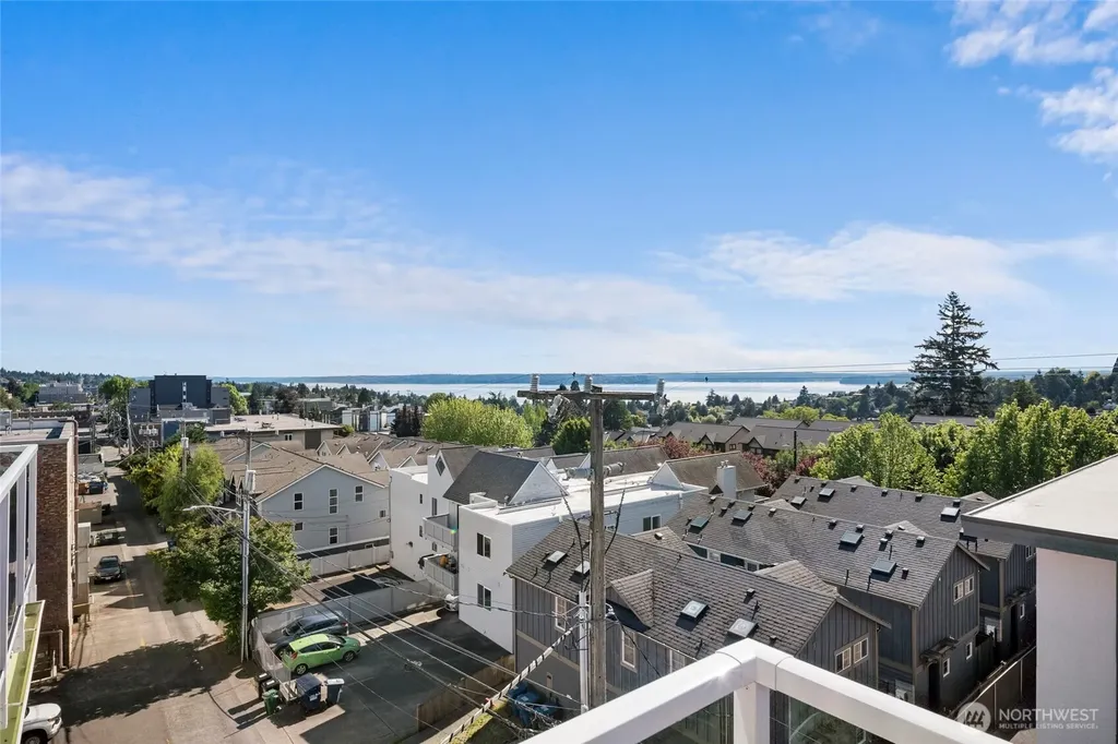 4409 California Avenue SW Seattle WA 98116