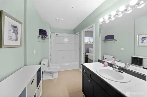 4409 California Avenue SW Seattle WA 98116