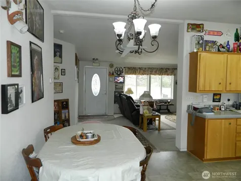 29 Duck Flats Road Tonasket WA 98855