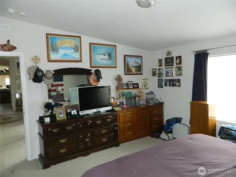 29 Duck Flats Road Tonasket WA 98855