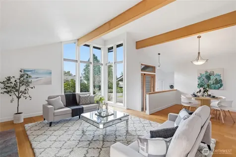 6006 105th Avenue NE Kirkland WA 98033