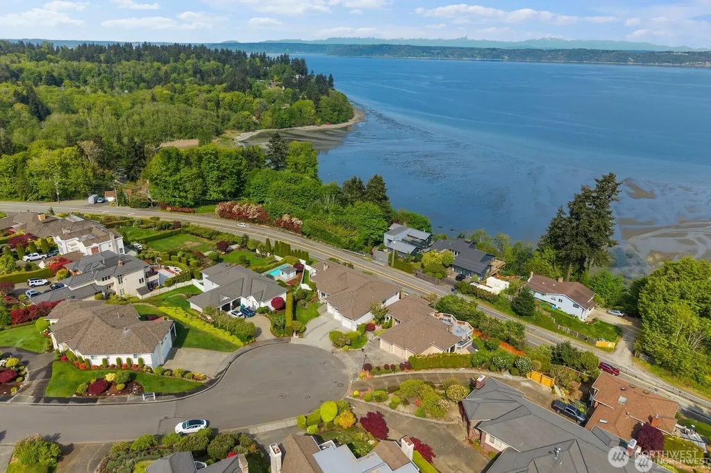30809 36th Court SW Federal Way WA 98023