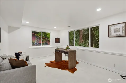 21633 NE 29th Street Sammamish WA 98074