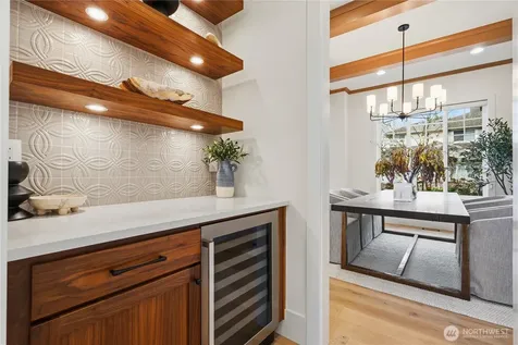 2582 136th Lane SE Bellevue WA 98005