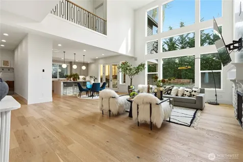 2582 136th Lane SE Bellevue WA 98005