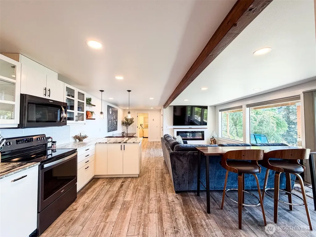 372 Cascade Way Orcas Island WA 98245
