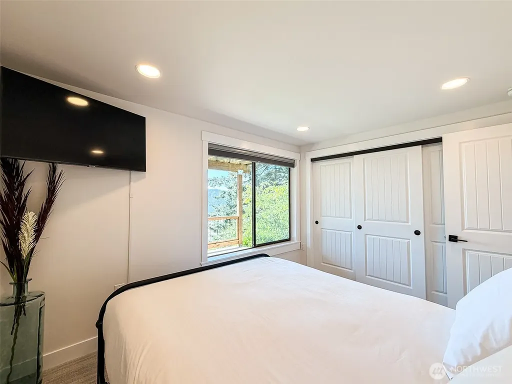372 Cascade Way Orcas Island WA 98245