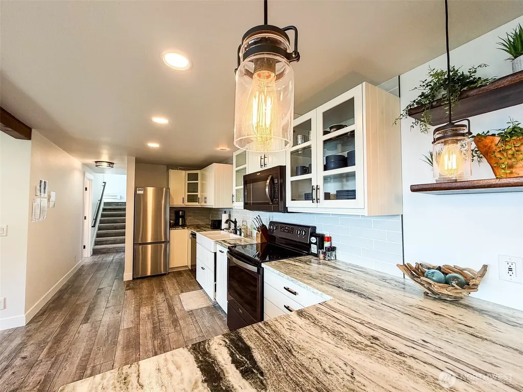 372 Cascade Way Orcas Island WA 98245