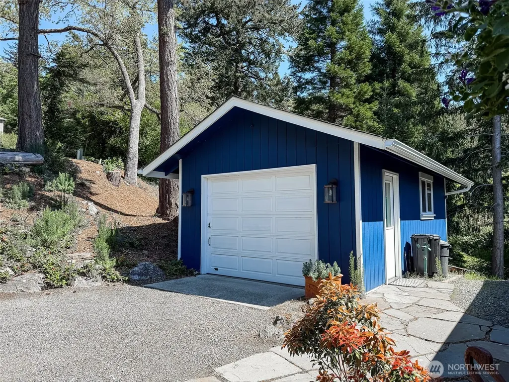 372 Cascade Way Orcas Island WA 98245