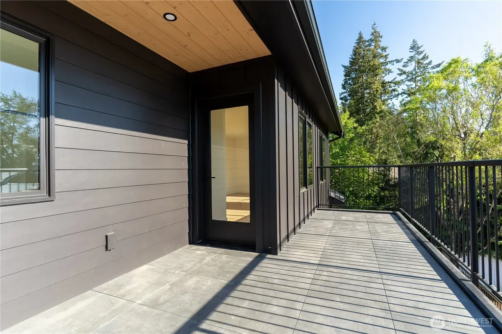 2151 Bayview Avenue Blaine WA 98230