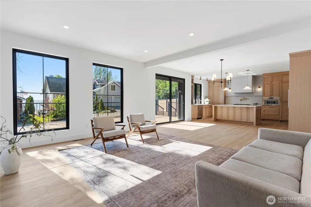 2151 Bayview Avenue Blaine WA 98230