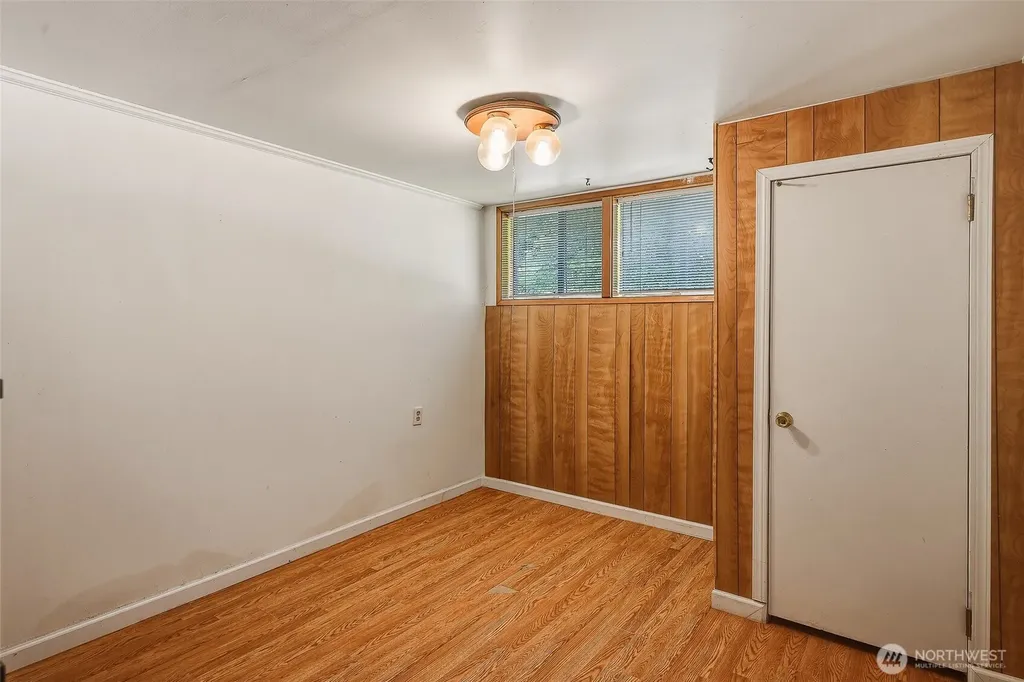 3823 214th Street SW Brier WA 98036