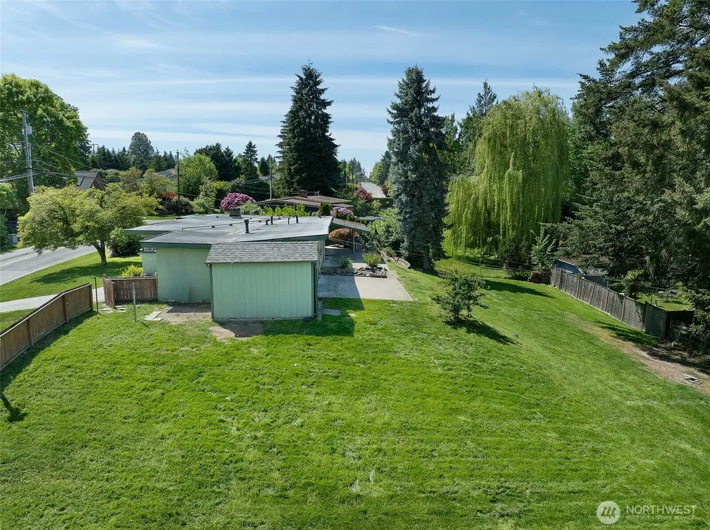 3823 214th Street SW Brier WA 98036
