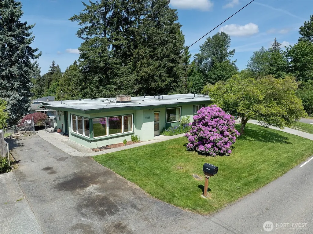 3823 214th Street SW Brier WA 98036