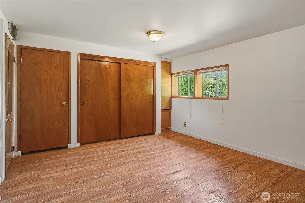 3823 214th Street SW Brier WA 98036